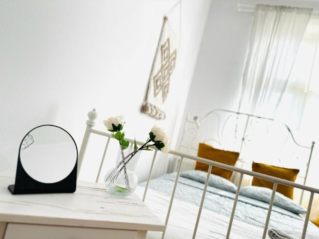 Two Streets One Stay Stefana & Damrota Katowice Extérieur photo